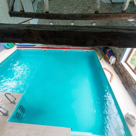 Stunning Home For 5 Adults With Indoor Pool Esneux エクステリア 写真